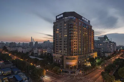 LAND SEA APARTMENTS
