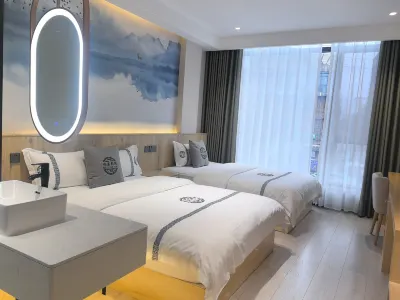 Cenxi Bieyuan Homestay Отели рядом с достопримечательностью «Gaofeng Passenger Transport Terminal»