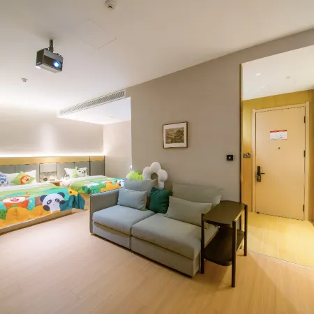 Guyuan Golden Garden Hotel (Gubeikou Town Scenic Area Branch)