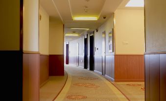 Jingyun Boutique Hotel (Shanghai Sijing Subway Station)