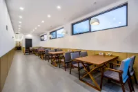 Saihanba Nuan Yuan Homestay - breakfast