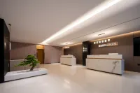 LAVISH HOTEL Hotels in Dezhou