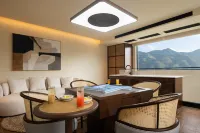 Zhumo Chunshan Resort Hotel (Jinghong, Xishuangbanna)