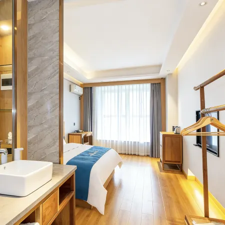 Kelton Wisdom Hotel (Jinjiang Wudian City Wanda Plaza)