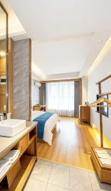 Kelton Wisdom Hotel (Jinjiang Wudian City Wanda Plaza)