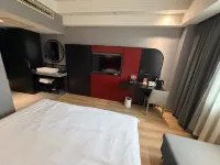 Days Inn by Wyndham Changsha Binjiang Hotels in Changsha
