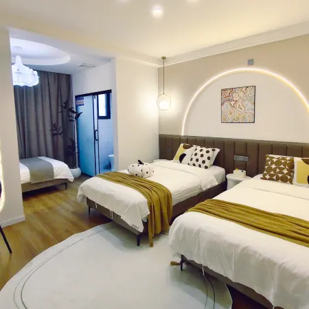 Floral·Huazhushuimu B&B