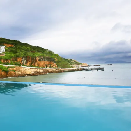 Shengsi Flower and Bird Island Alice Flower Island Whale House