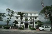 Lakeside Dai Lai Hotel