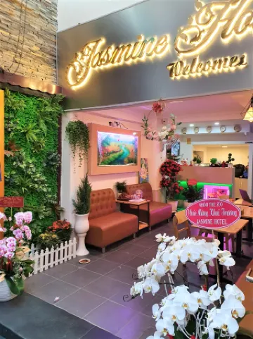 Jasmine Hotel Отели рядом с достопримечательностью «Здание городского совета»