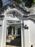 Lango Guesthouse Các khách sạn gần Cổ Lãng Tự