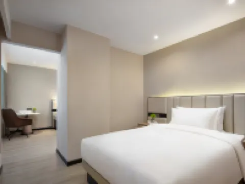 Borrman Jinhuangguan Hotel (Liuzhou Five Star Pedestrian Street) Hotels in Liuzhou