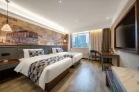 Mehood Theater Hotel (Jinan Quancheng Square) Hotels near Spring City Square