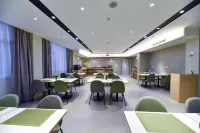 Homeinn Selected Hotel (Siyang Fanrong Middle Road RT-Mart) Hotels in Siyang