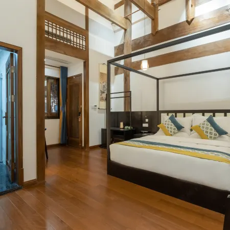 HongJiang Zengfu Homestay