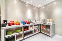 Homeinn Selected Hotel (Huzhou Aishan Yintai City Yishang Street) - 3-Star