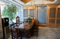 Wanyue Hotel (Yiwu Zhixin Branch) - balcony
