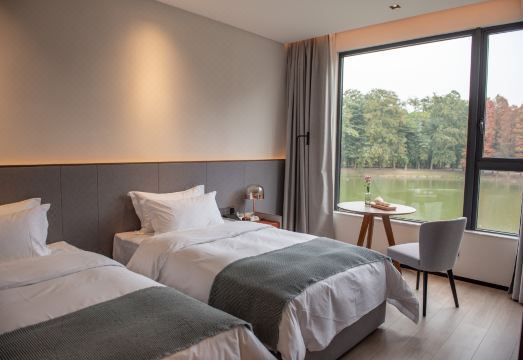 KILINI Hotel 로비