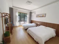 Qingyaxuan Homestay Hotel di Taohua Tan Scenic Area