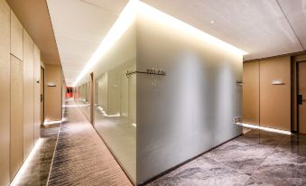 RIGHT Hotel (Beijing Guomao SKP Center)
