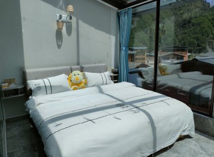 Wenchuan Yunpan Xingqi Homestay