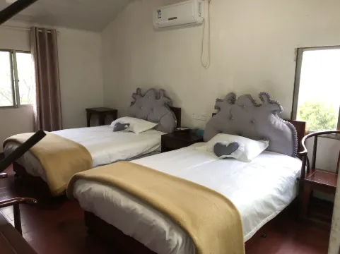 齊雲山琴畫樓客棧