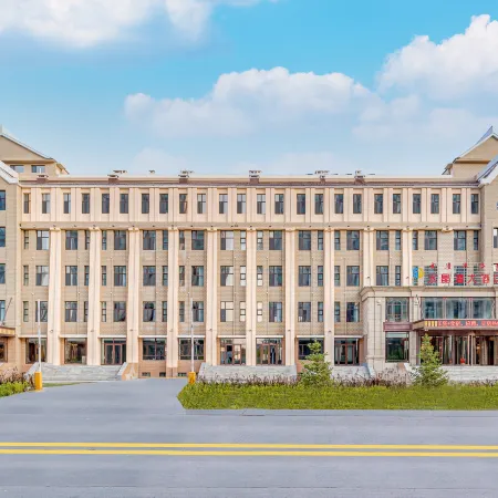 Crystal Bay Hotel