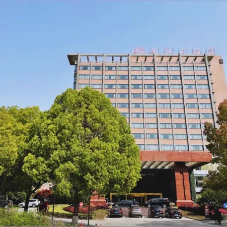 Changjiang Hotel