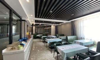 Heilong Business Hotel