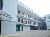 Rana Hotel Hotels near Mango Avenue
