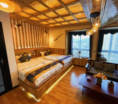 Xuan'en Qingfeng Xiaozhu Homestay