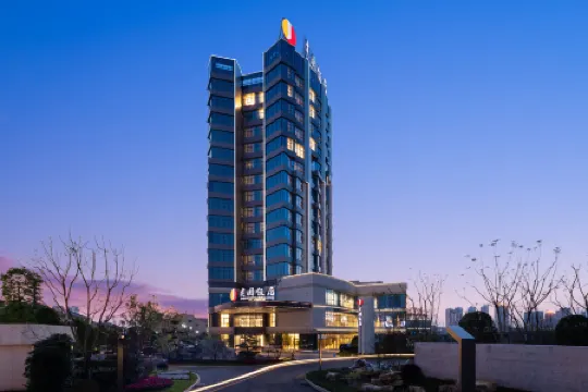 Luzhou Jianguo Hotel