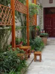 Floral Hotel·Youtu Alley Hotel (Huashan Scenic Area Tourist Center Branch)