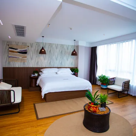 Susong Yiyi Holiday Hotel