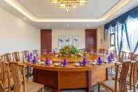 Terraced Rose Winery Holiday Hotel