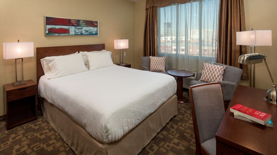 Jaslin Hotel