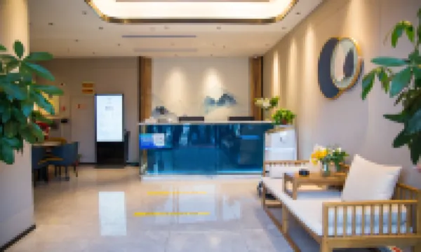 โรงแรมไลท์ ลักซ์ชัวรี่ ยาฮัว