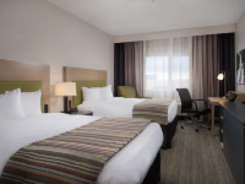 Country Inn & Suites by Radisson, Portland International Airport, or Hotels in Portland