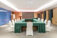 ฮอลิเดย์ อินน์ เอ็กซ์เพรส สถานีรถไฟใต้ช่างซา, โรงแรมของ IHG - ธุรกิจ