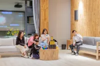 Yingnuo Yanbo Homestay (Zhaoqing Qixingyan Scenic Area) - ที่มีบาร์