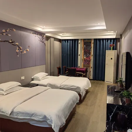 Jiangzheng Hotel