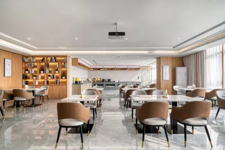 GreenTree Inn (Yanjia highway store, Haiyan Wanghai Street)