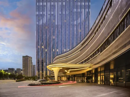 GRAND NEW CENTURY HOTEL RUIAN Отели рядом с достопримечательностью «CPC Rui'an Committee Party School»