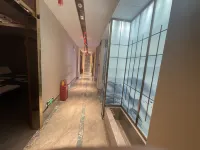 Weiwei Boutique Apartment (Shenzhen Binhe Times Xiasha Subway Station) - Gasthöfe