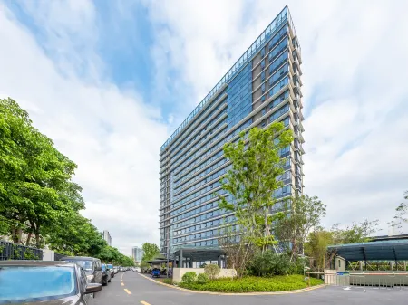Ferris Wheel Panorama Apartment (Overseas Chinese City Happy Coast Branch)