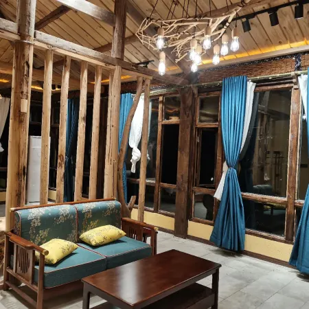 Pingwu Songjia Courtyard Inn