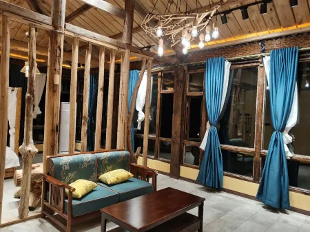 Pingwu Songjia Courtyard Inn