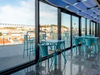 VIP Executive Eden Aparthotel โรงแรมใกล้จัตุรัสรอสซิโอ