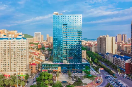 TILL BRIGHT Hotel (Liling Century Plaza)