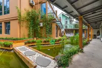 Daba Shangge (Kunming Haitang Dam Yinghai Road Subway Station Shop) Hotels in Dianchi Lake Scenic Area/ Sunac World